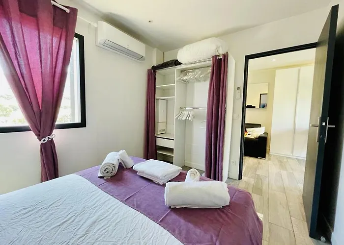 A Gioia Di Campa Figari (Corsica)