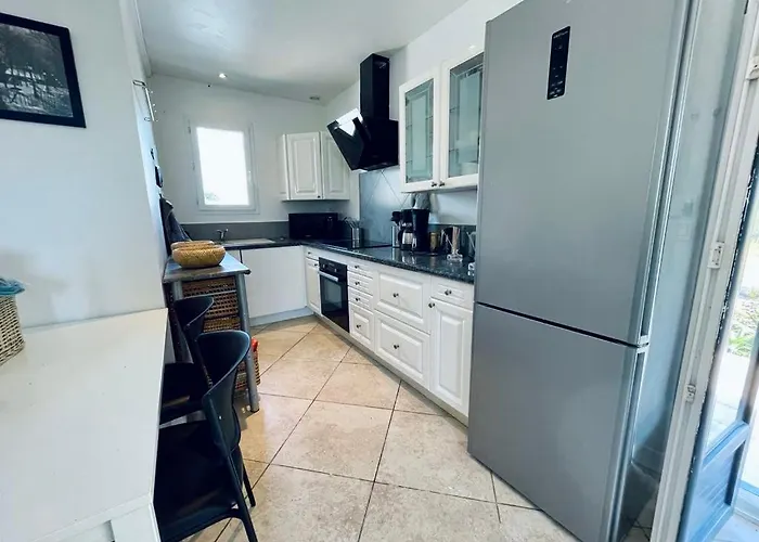 A Gioia Di Campa Villa Figari (Corsica)